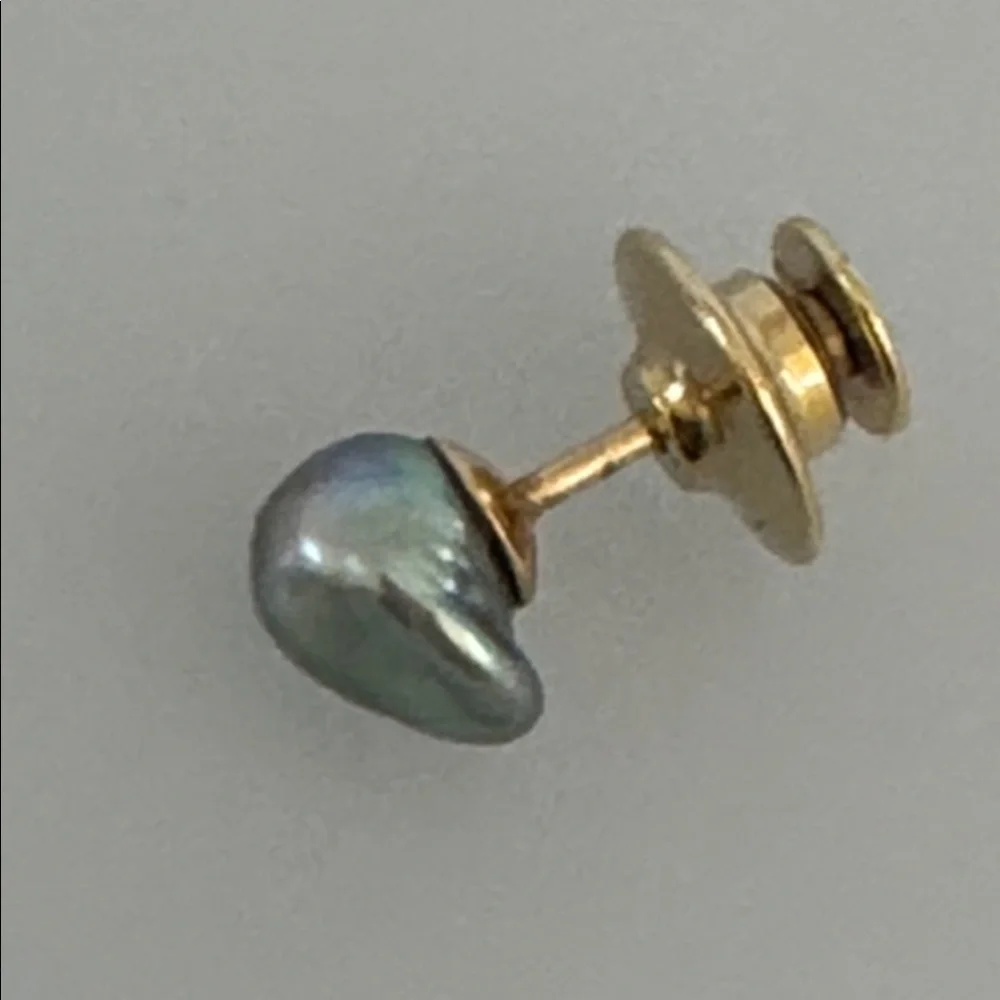 14k freshwater pearl stunning iridescent